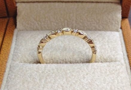[結婚指輪]PT900やK18の意味とおすすめの素材